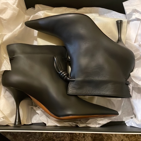 Loewe Black Pointed Toe Flamenco Ankle Stiletto Heel Pull On Boots Size 6 - Picture 9 of 12